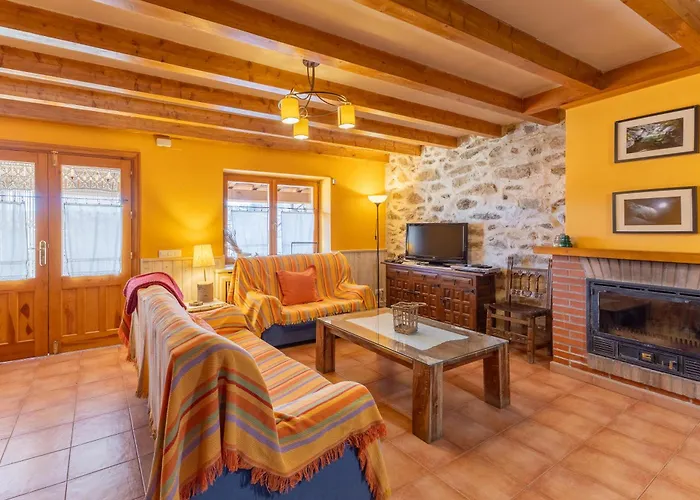 Casa Del Tio Primitivo 나바레돈다 데 그레도스